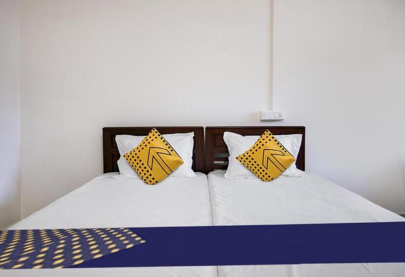 חדר קלאסי לשלושה, Al Ameen Punnapra