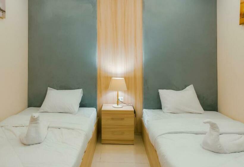 اتاق استاندارد, Jumeirah Jacuzzi Pyramids View Inn