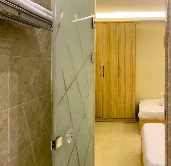 اتاق استاندارد, Jumeirah Jacuzzi Pyramids View Inn