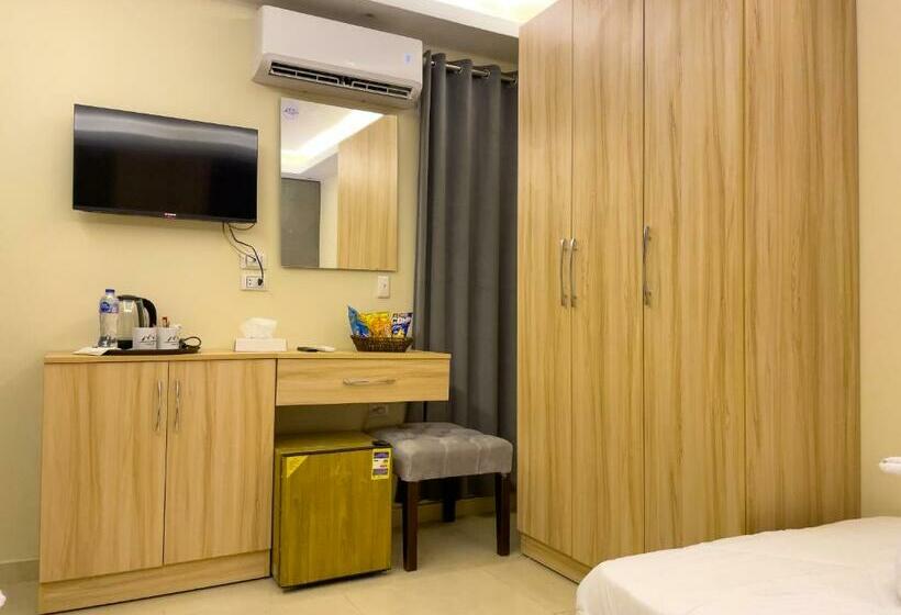 اتاق استاندارد, Jumeirah Jacuzzi Pyramids View Inn