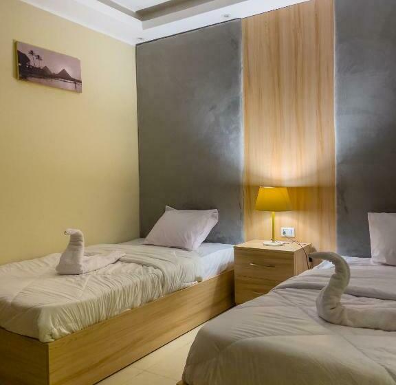 اتاق استاندارد, Jumeirah Jacuzzi Pyramids View Inn