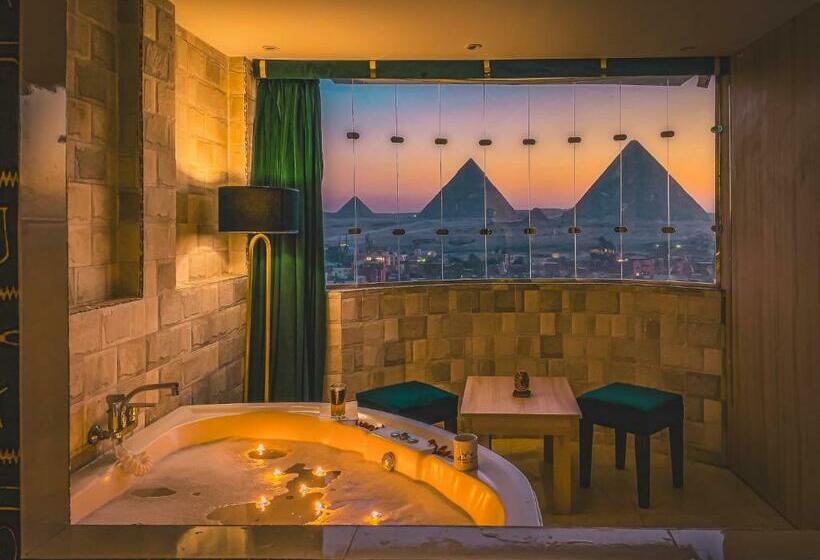 اتاق سوپریور با تخت بزرگ, Jumeirah Jacuzzi Pyramids View Inn