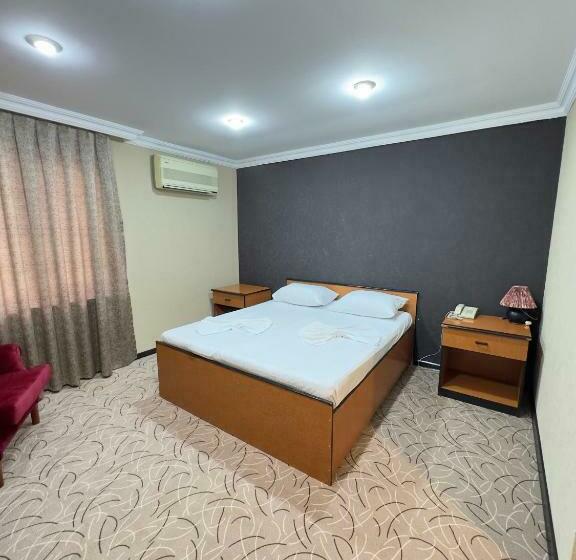 غرفة قياسية, Rosemary Inn