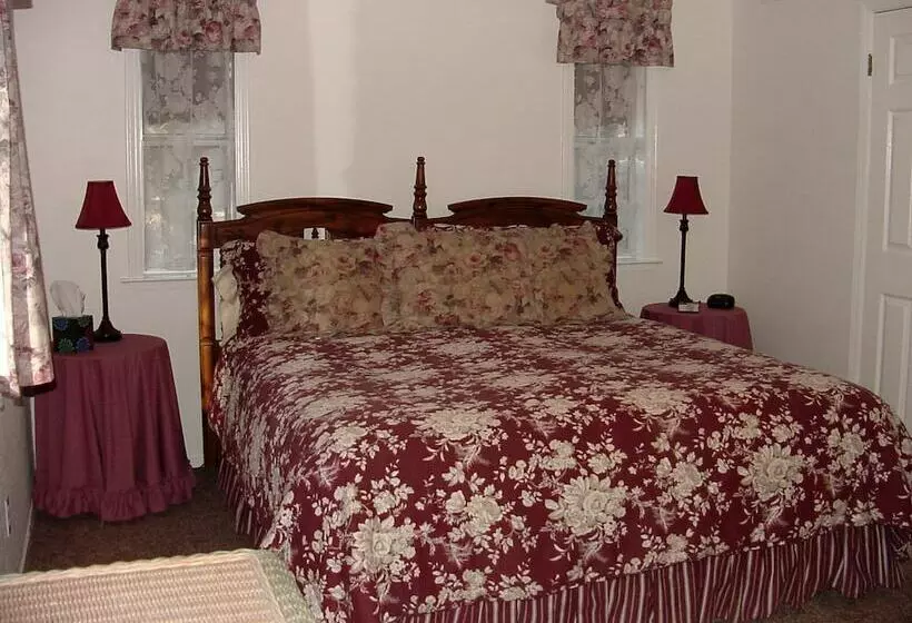 スタンダード4人部屋, Apple Blossom Inn