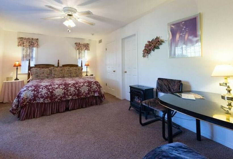 四人标准间, Apple Blossom Inn