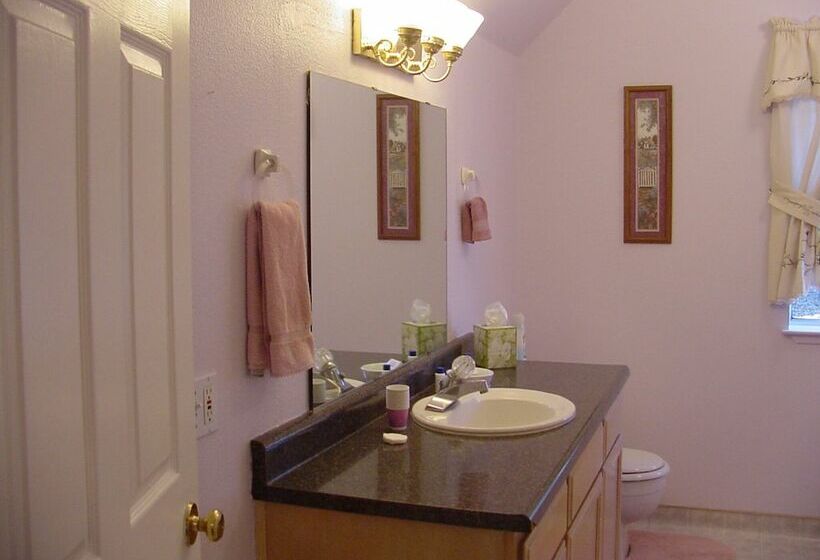 豪华房间, Apple Blossom Inn