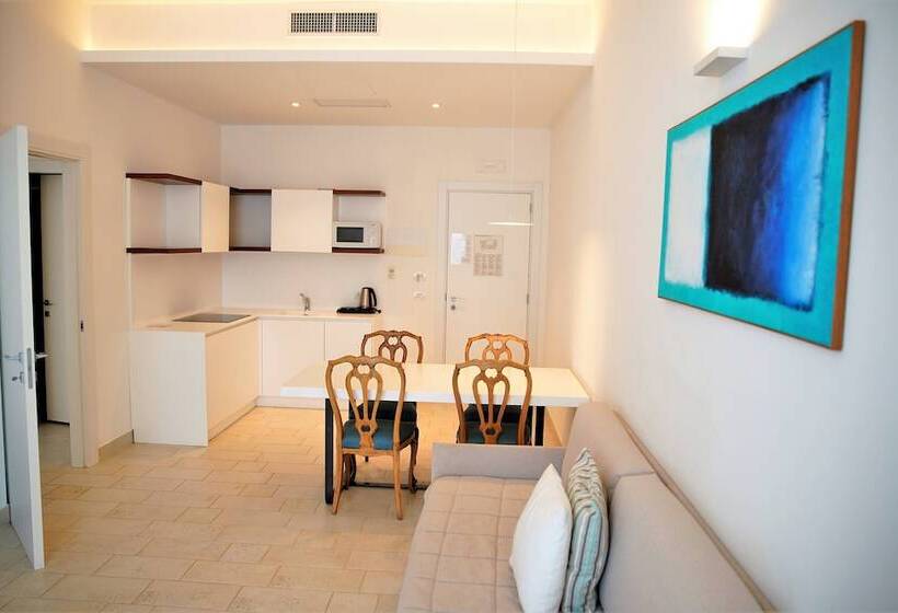 皇家套房, Castello Tafuri