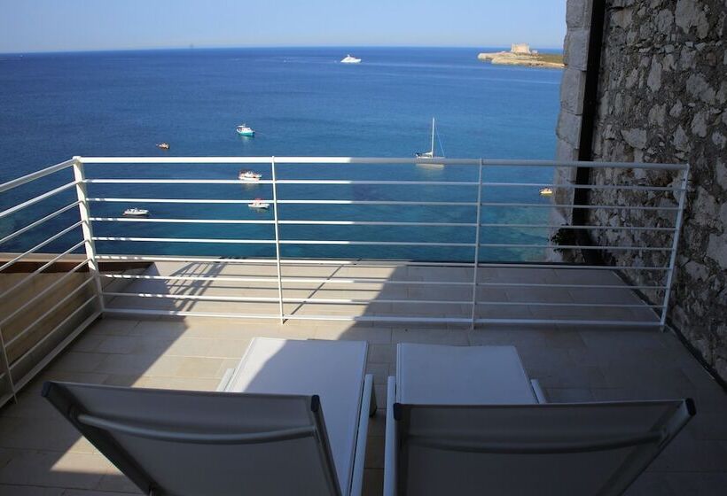 行政套房, Castello Tafuri