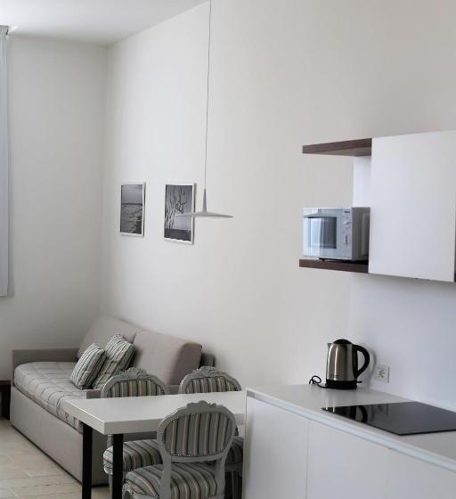 行政套房, Castello Tafuri