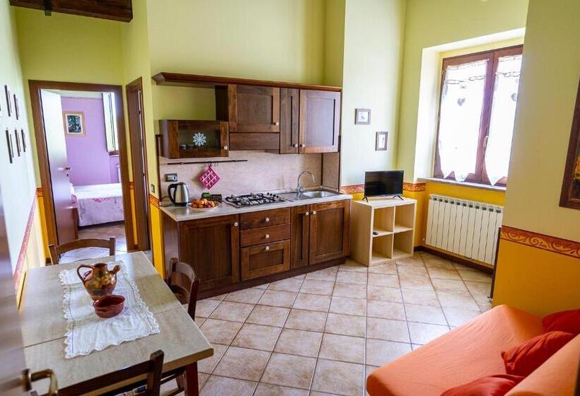 דירת חדר, L Olmo Di Casigliano