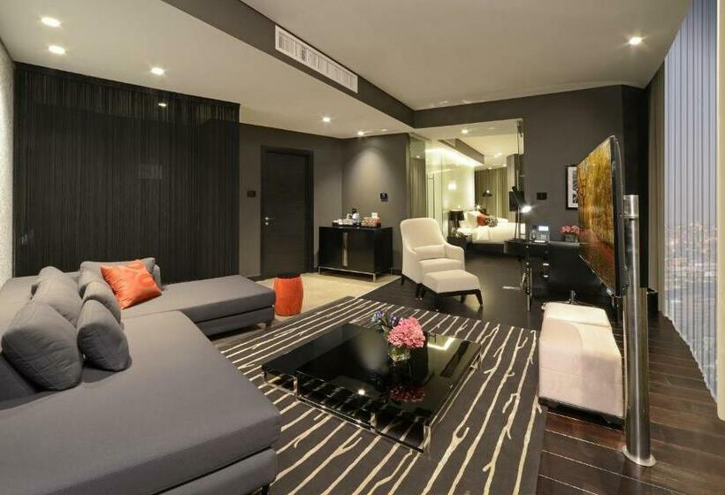 مجموعه ویستا شهر, Amman Rotana