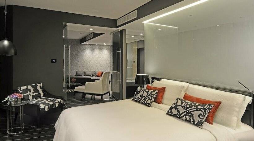 مجموعه ویستا شهر, Amman Rotana