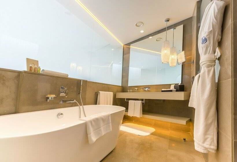 مجموعه ویستا شهر, Amman Rotana