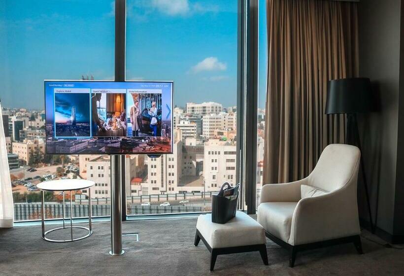 اتاق استاندارد با تخت بزرگ, Amman Rotana