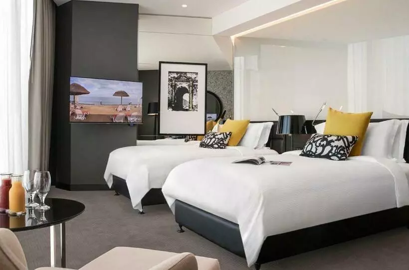 اتاق استاندارد با چشمانداز شهر, Amman Rotana