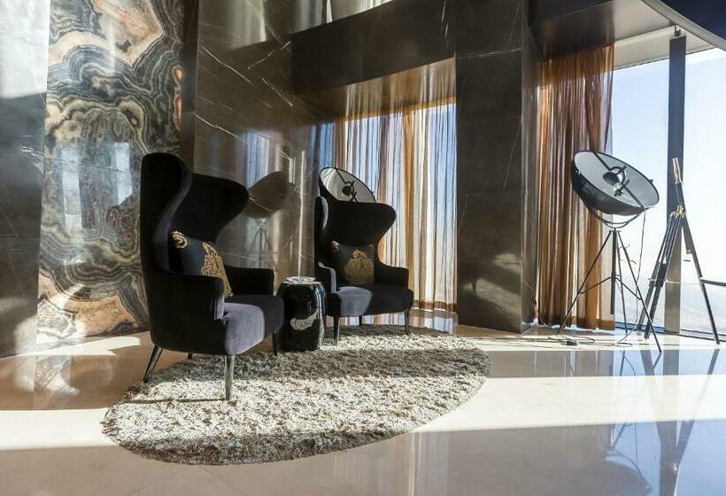 سوئیت رویال, Amman Rotana