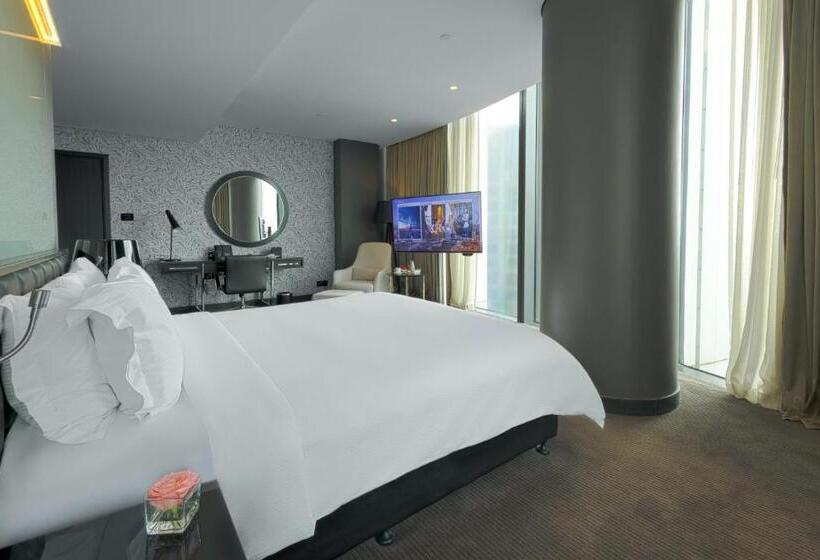 اتاق استاندارد با تخت بزرگ, Amman Rotana