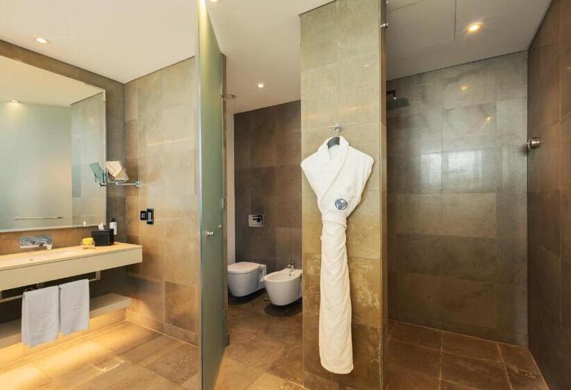 مجموعه ویستا شهر, Amman Rotana