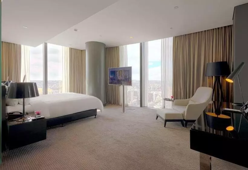 اتاق استاندارد با تخت بزرگ, Amman Rotana