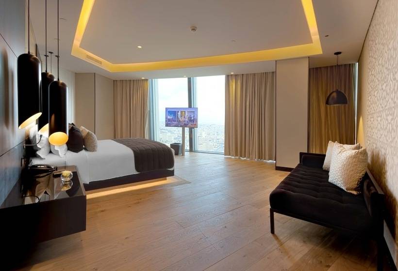 سوئیت با چشم‌انداز, Amman Rotana