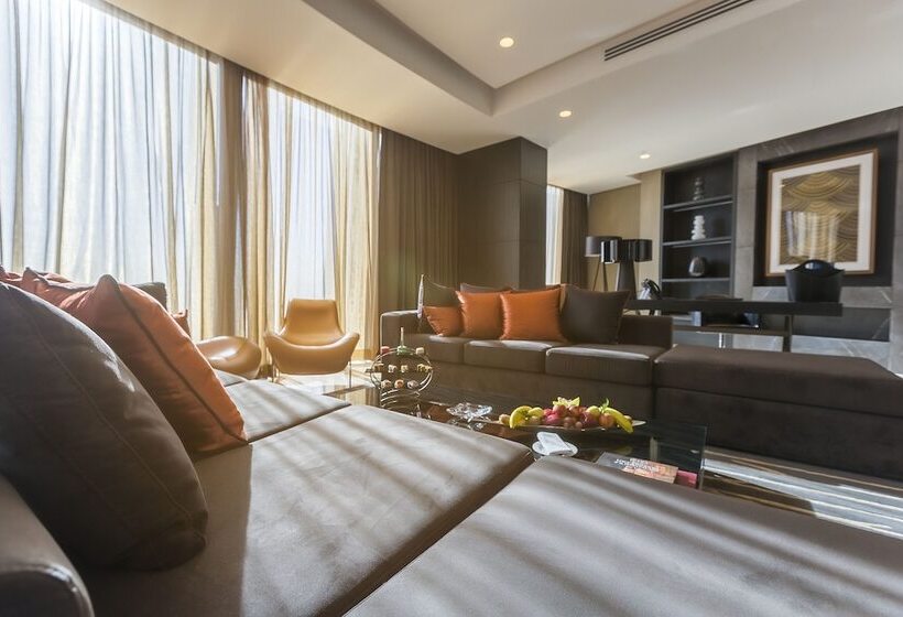 سوئیت رویال, Amman Rotana