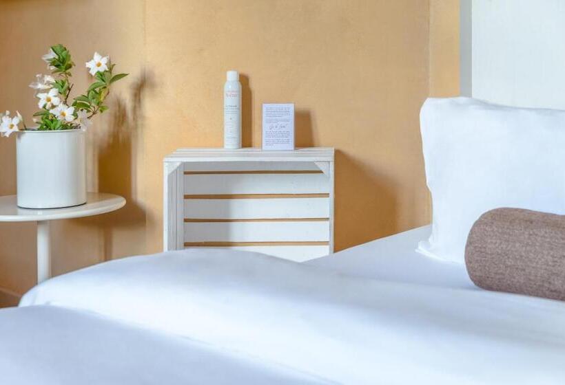 수피리어 룸, Cap De Castel