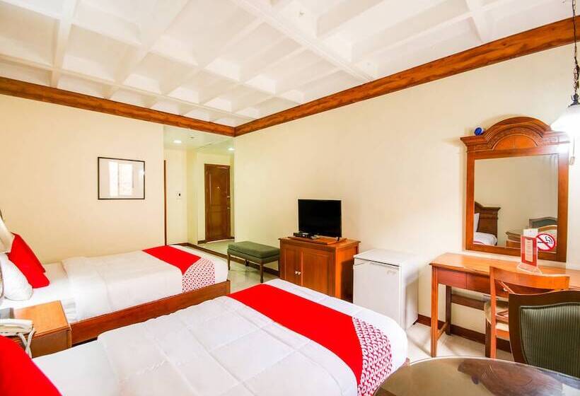 جناح سوبيريور, Vaccinated Staff Capital O 465 Ford S Inn