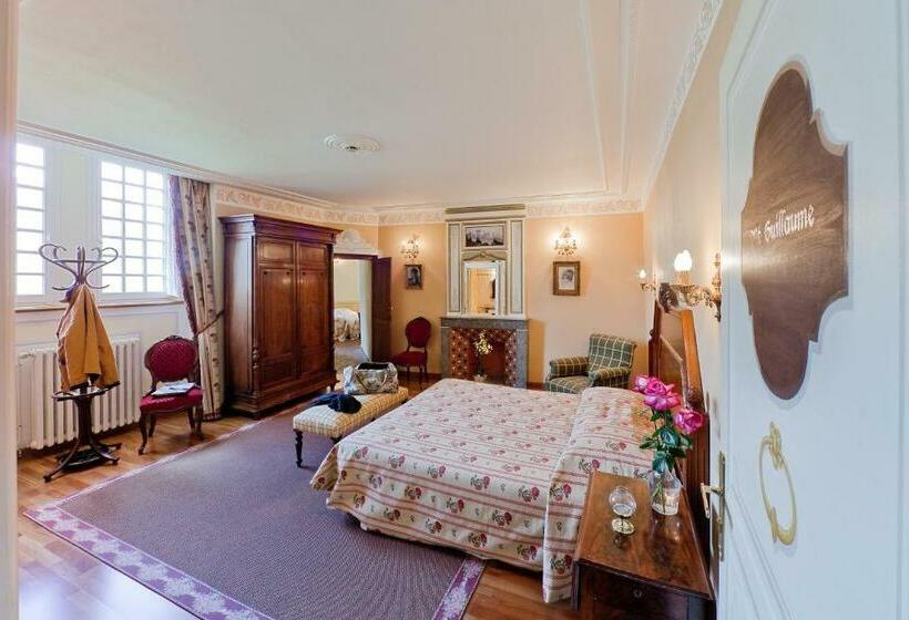 חדר סופריור, Chateau De Picomtal