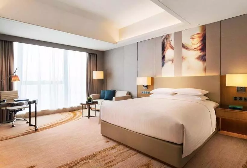 キングサイズベッドのデラックスルーム, Courtyard By Marriott Zhengzhou East