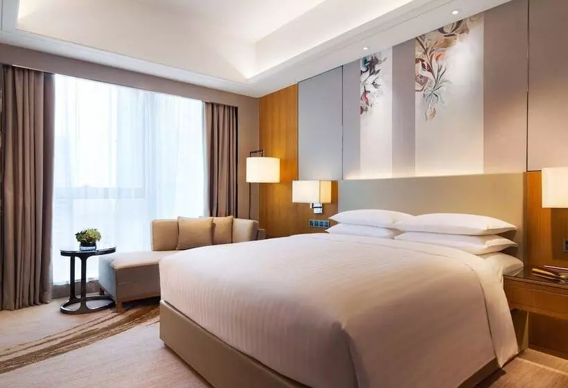 デラックスルーム, Courtyard By Marriott Zhengzhou East