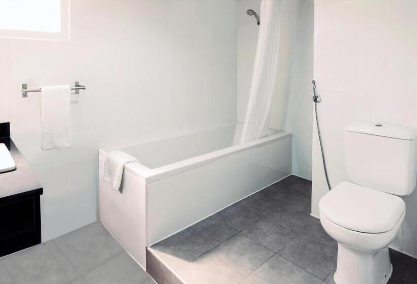 スイート, Emirates Plaza