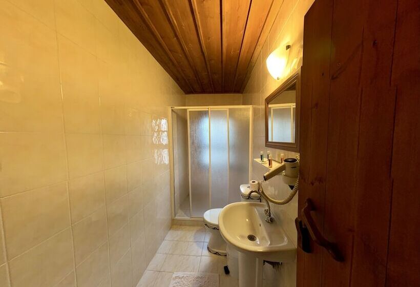 غرفة قياسية, Huma Hatun Konaklari