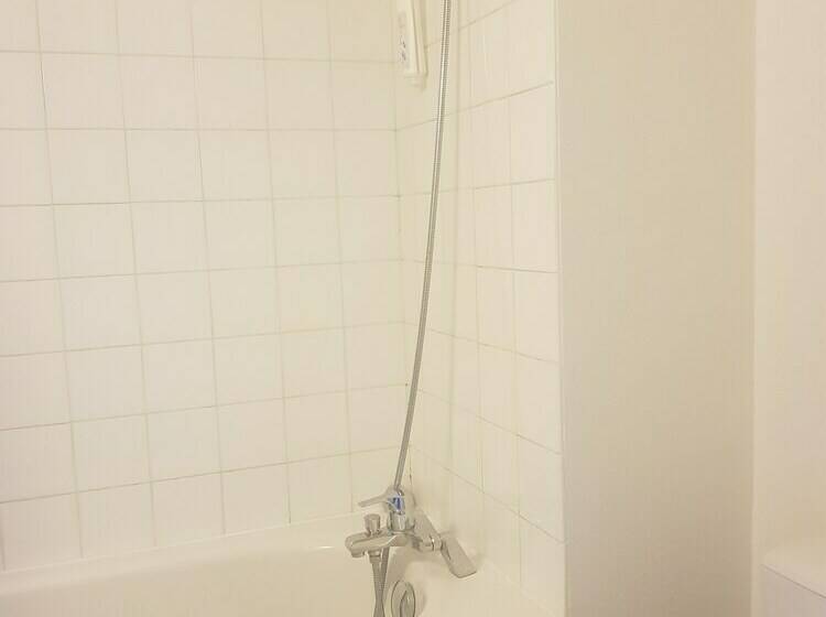 标准三人间, Ibis Budget Lorient Hennebont