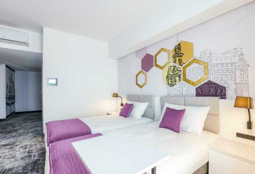 Номер Стандарт, Ibis Styles Nowy Sacz