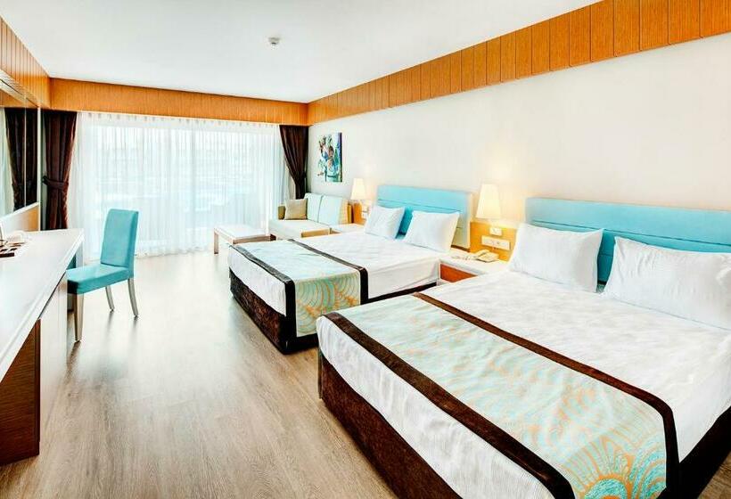 Номер Deluxe Вид на Бассейн, Tui Magic Life Jacaranda