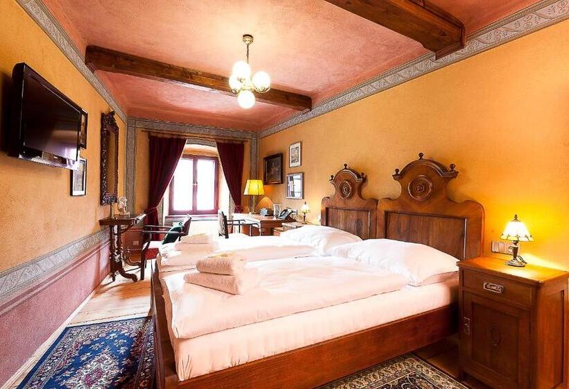 标准间, Krčínův Dům