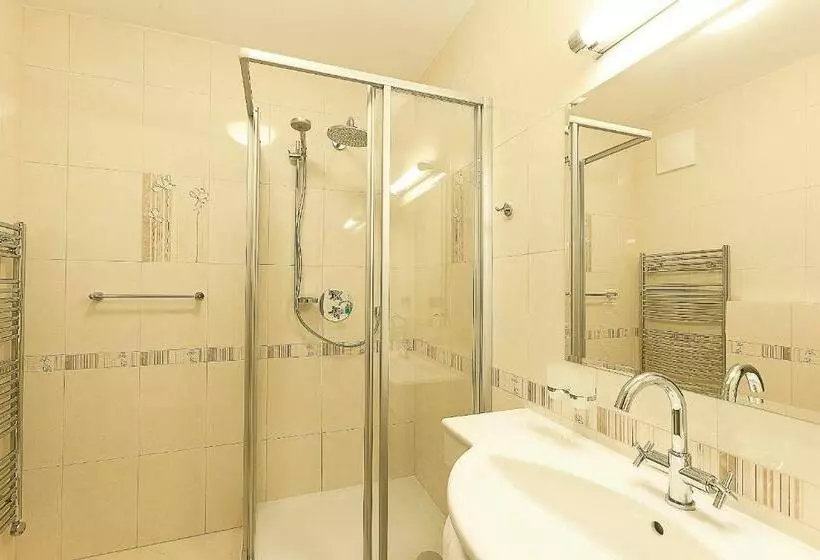 Standard-huone, Krčínův Dům