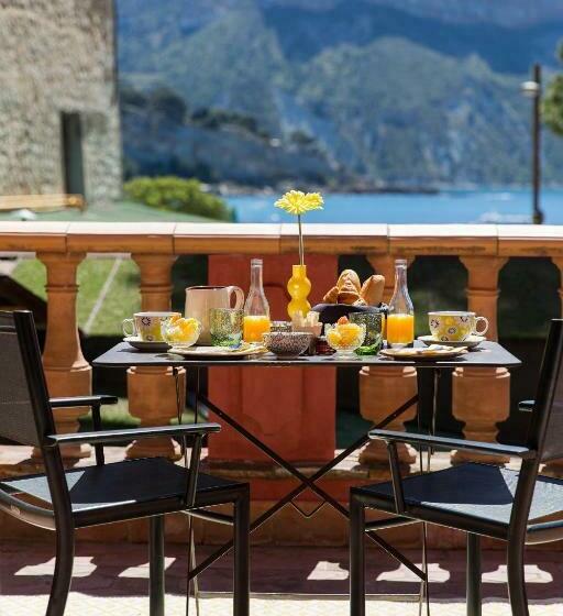 Номер Стандарт Вид на Море, Le Jardin D'emile