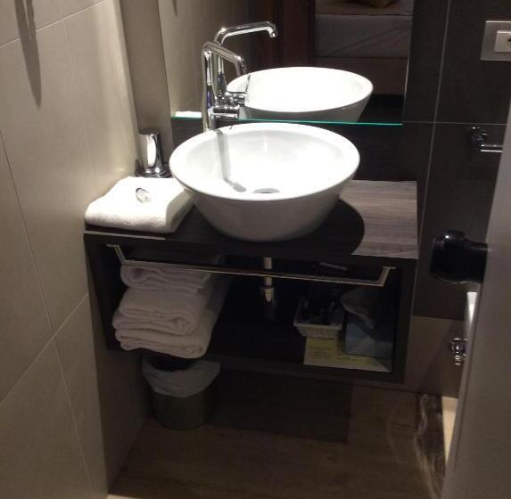 标准单人间, Le Mura