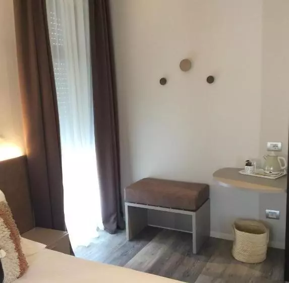 اتاق سوپریور با بالکن, Le Mura