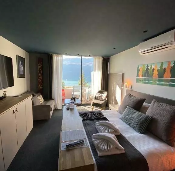 コンフォートトリプルルーム, Les Suites Du Lac