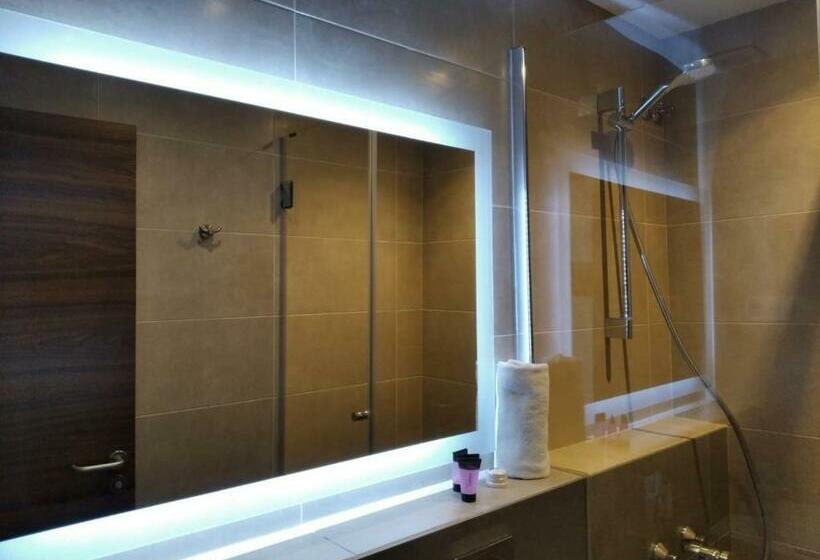 Номер Стандарт, Pension Ciudadela