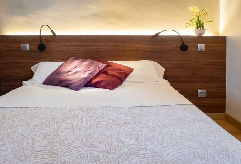 Номер Стандарт, Pension Ciudadela