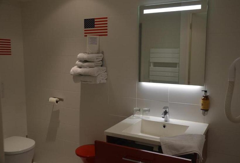 Номер Комфорт, Restaurant Lesage