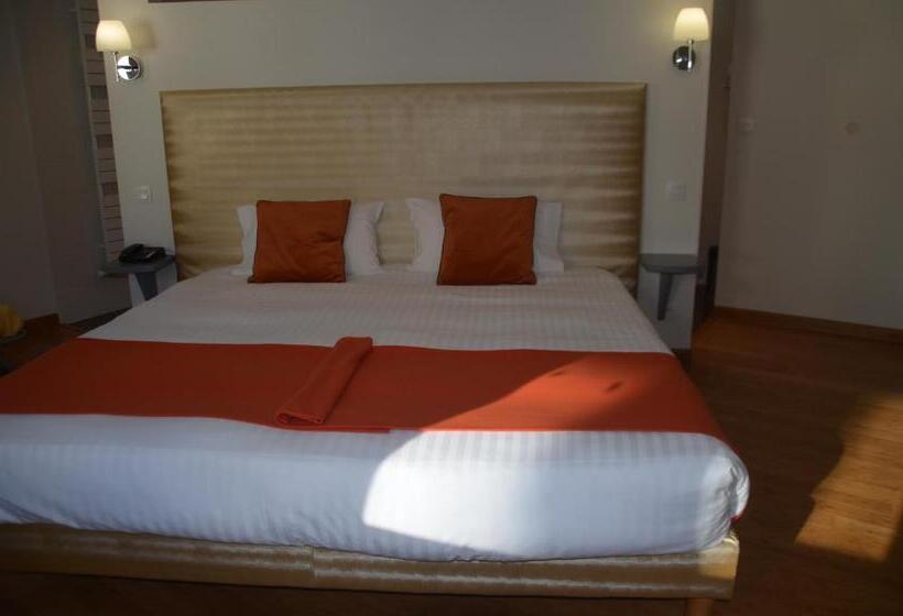 套房, Restaurant Lesage