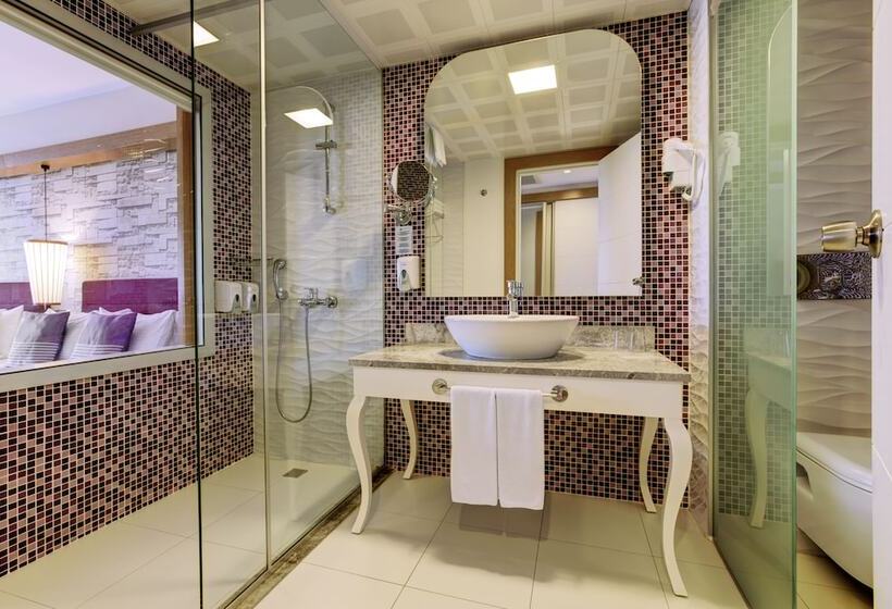 Семейный Номер, Tui Magic Life Jacaranda