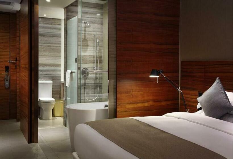 带大床的豪华间, Yunkai