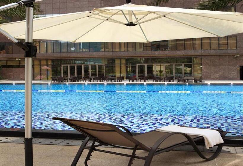 带大床的标准间, Yunkai