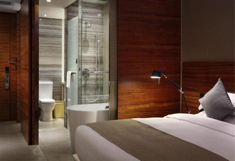 带大床的标准间, Yunkai