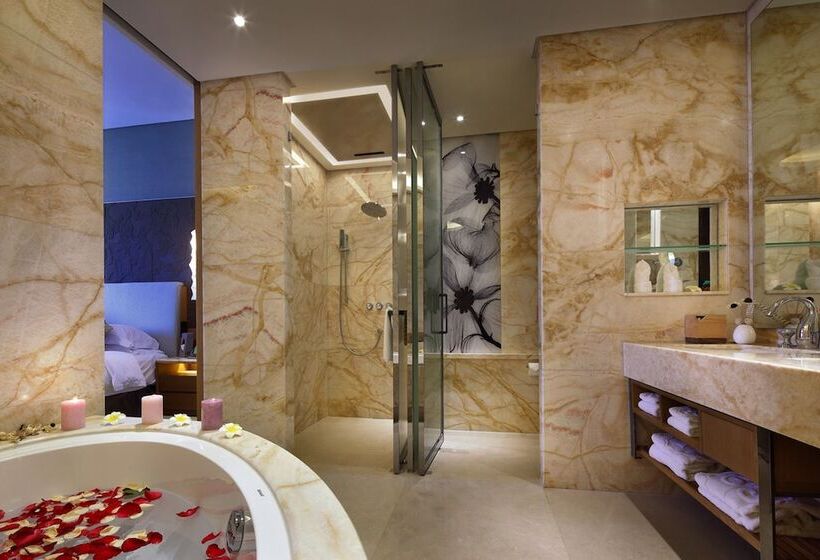 豪华套房, Yunkai